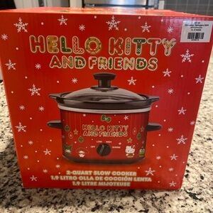 Hello Kitty Red Slow Cooker with Festive Design